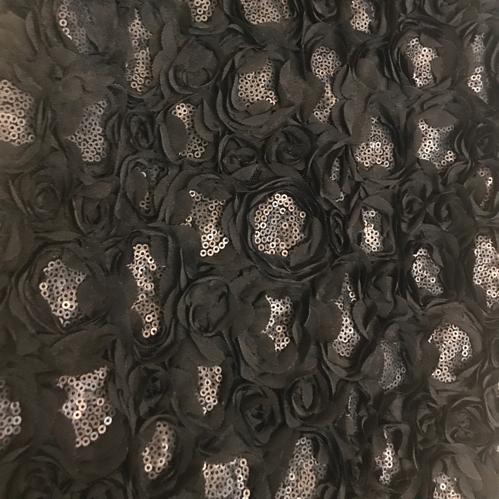 Skirt - Picture 2 of 2