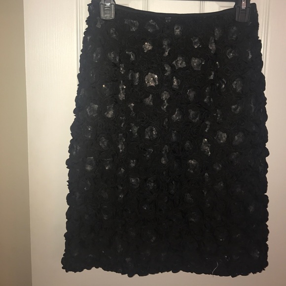 Skirt - Picture 1 of 2