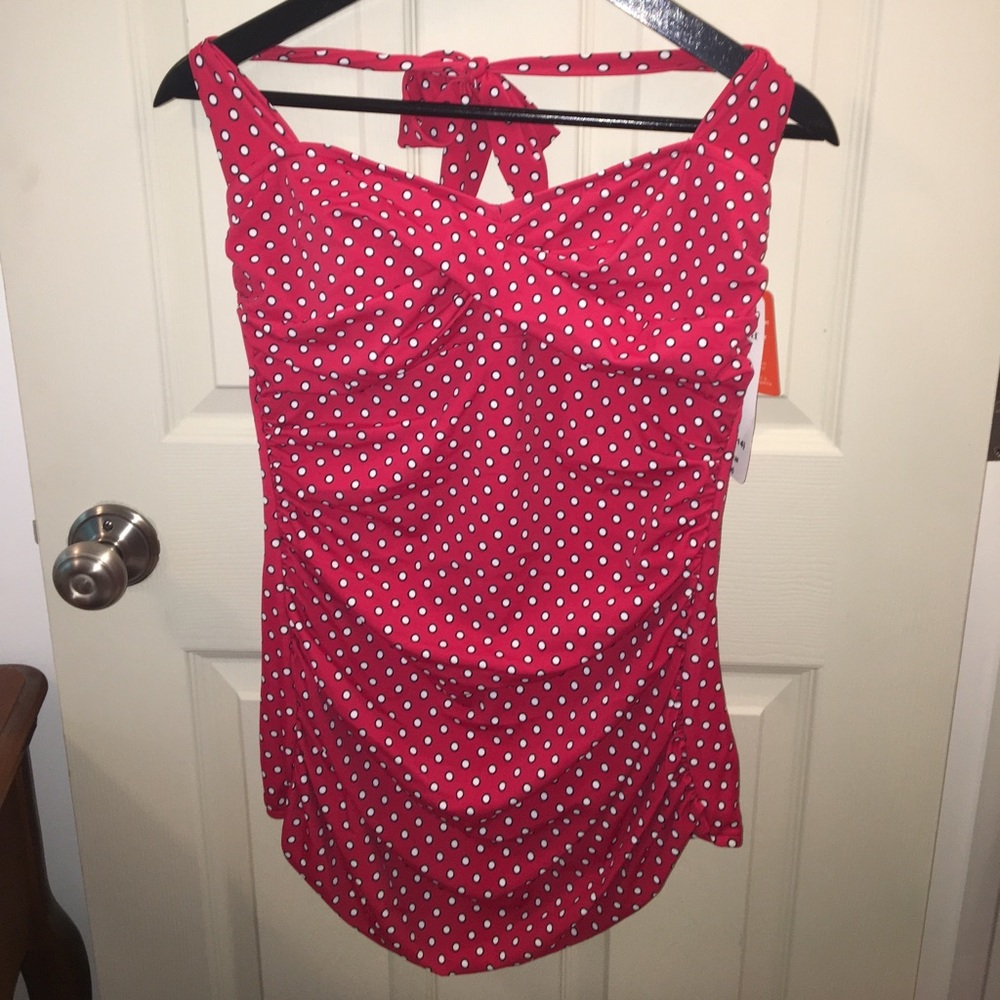 Polkadotted tummy control bathing suit