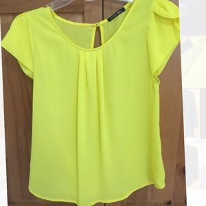 Yellow top
