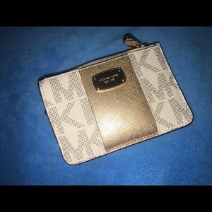 MICHAEL KORS white &gold ID & card holder  ✨✨