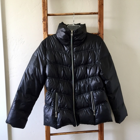 Guess Black Winter Jacket - Picture 2 of 5