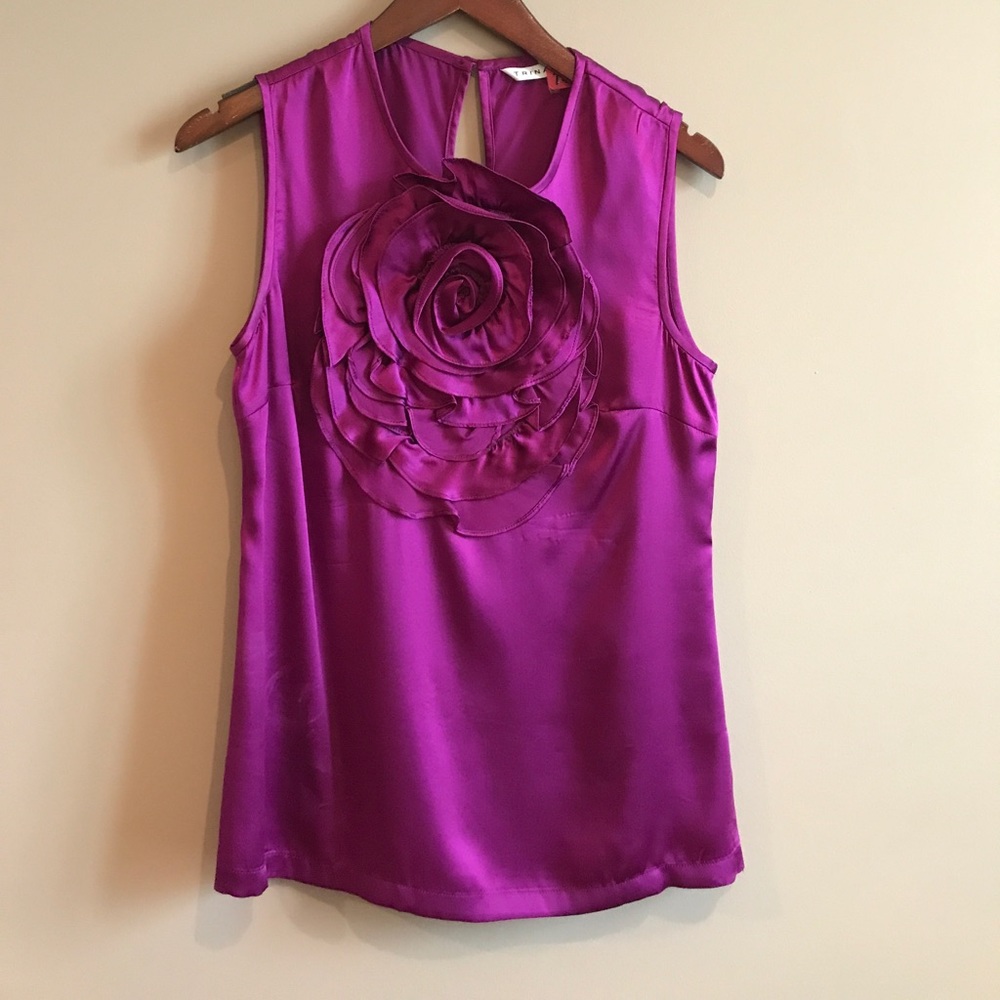 Magenta top with big flower