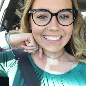 Meet your Posher, Quinn