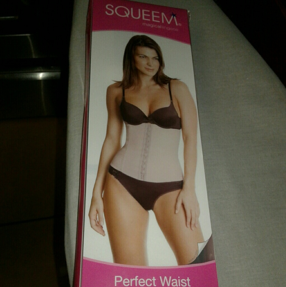SOLD SOLD SOLD Squeem perfect waist