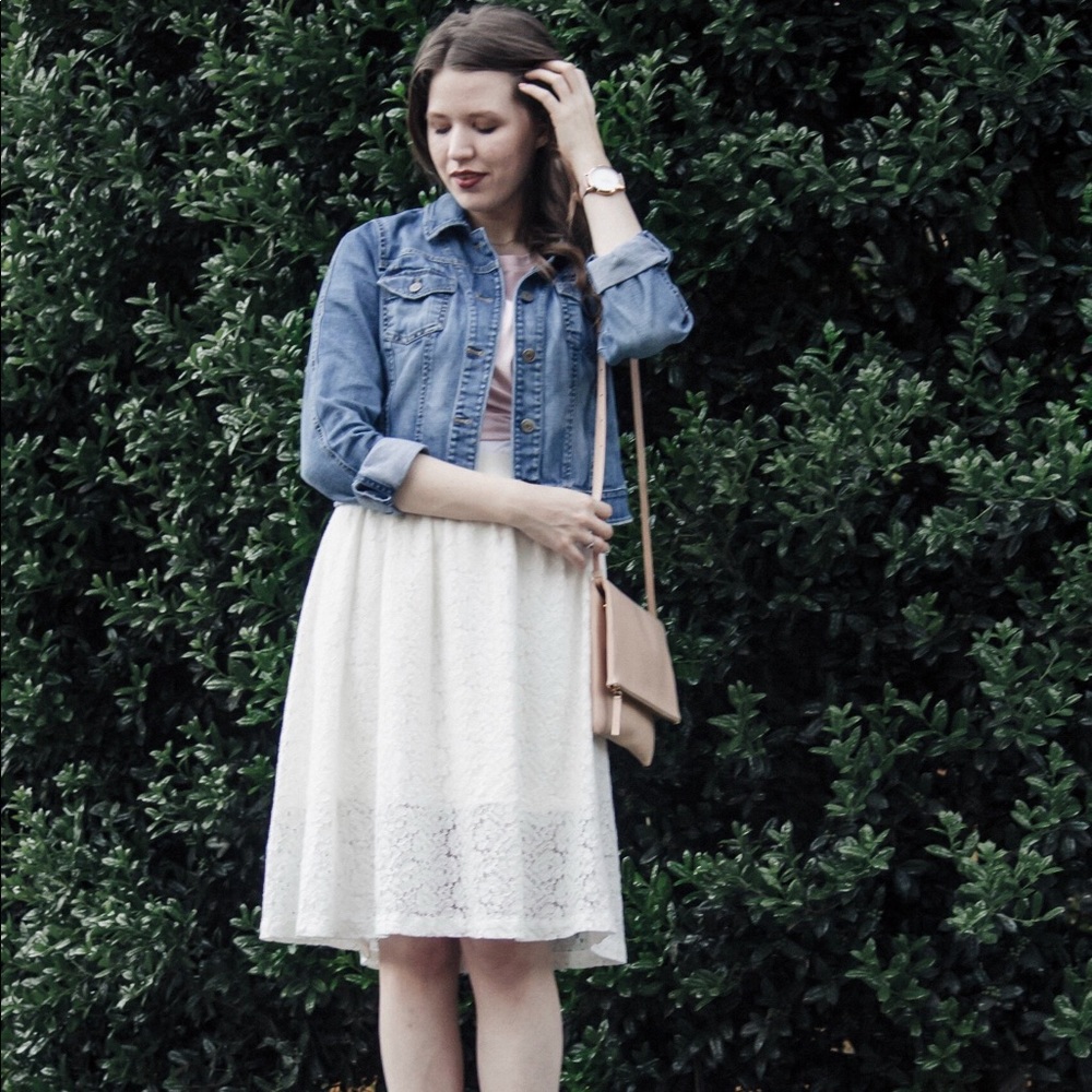H&M Cream Lace Midi Skirt Size 10