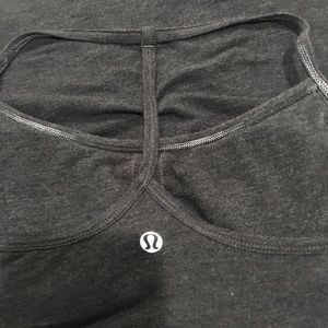 LULULEMON GRAY TANK SIZE 6