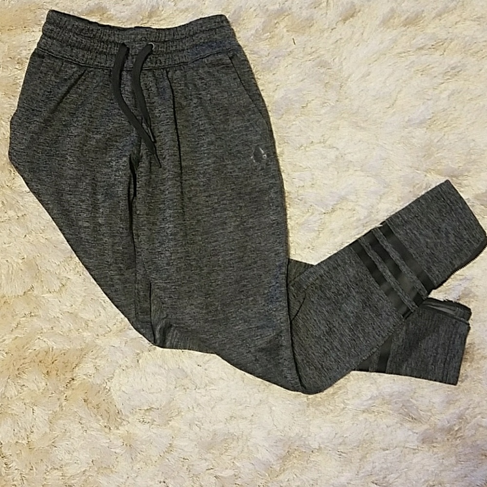 EUC adidas workout pants x-small!