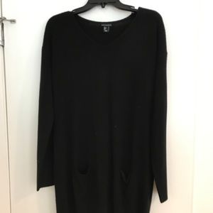 Black tunic sweater