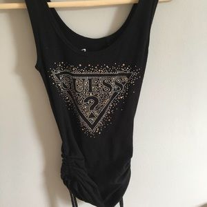 Guess tank