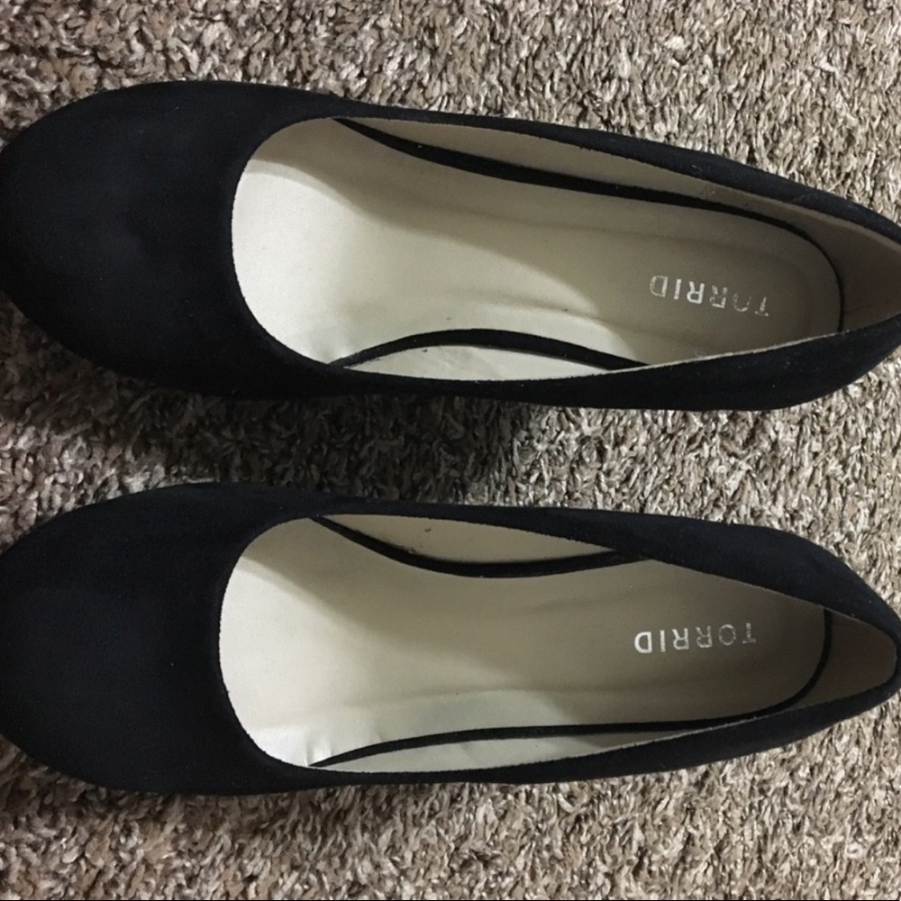 Torrid Wedges