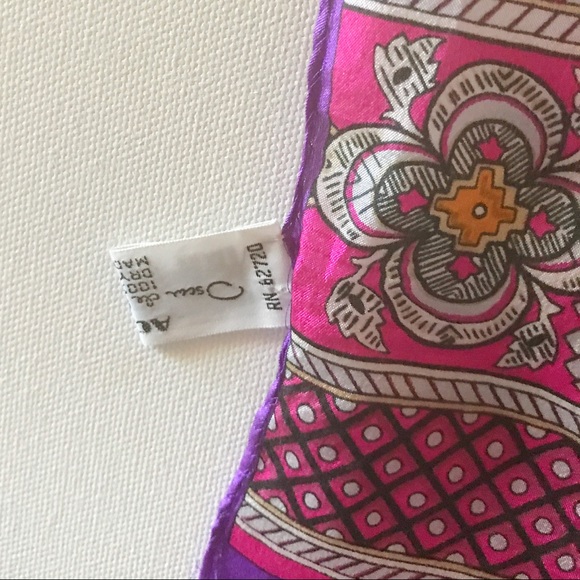 Vintage Oscar de la Renta Silk Scarf - Picture 4 of 5