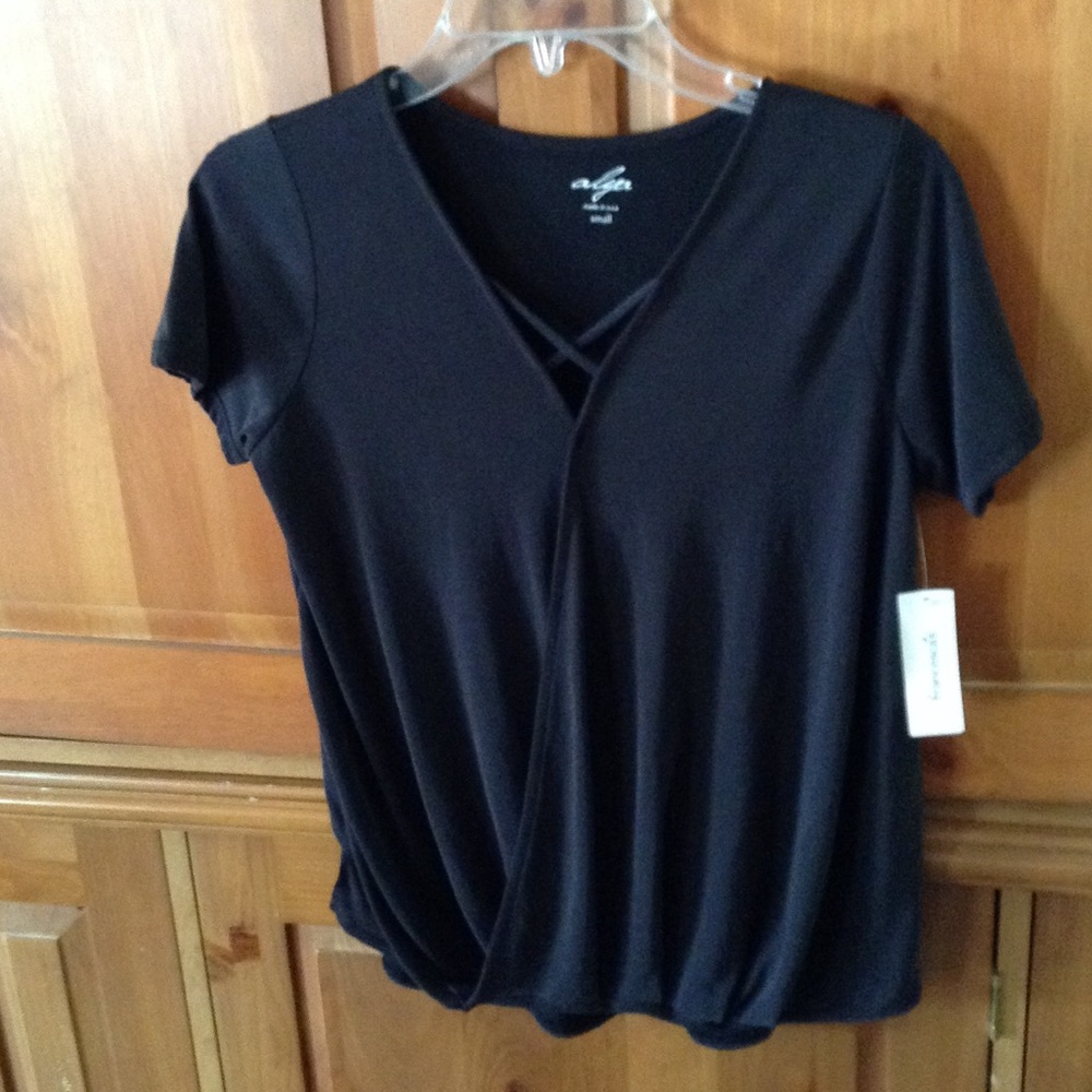 NWT Alya from Francesca's top