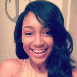 Meet your Posher, Tiffany