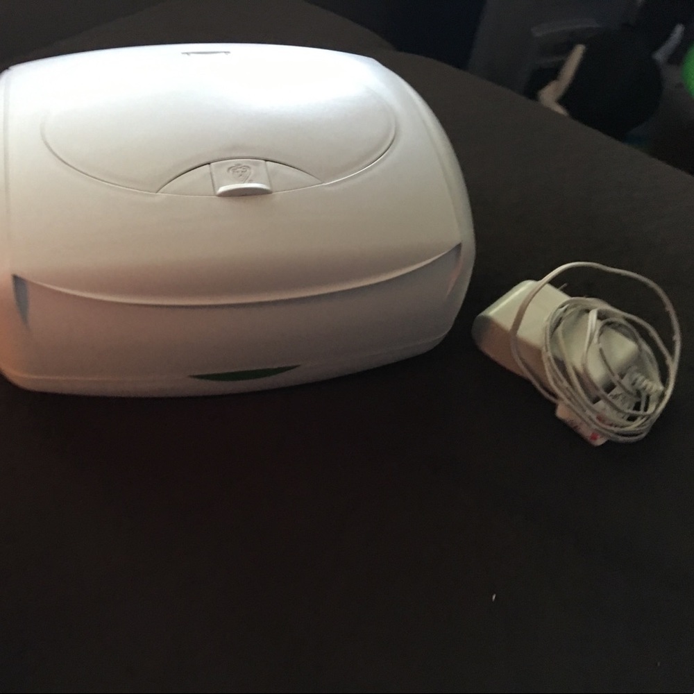 Wipe warmer