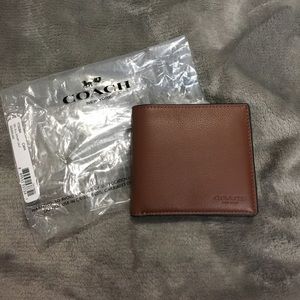 Coach Men Wallet (Authentic)