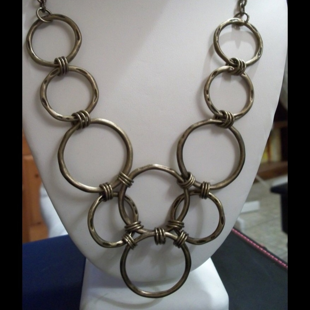 MADRID Retired Premier Designs Necklace