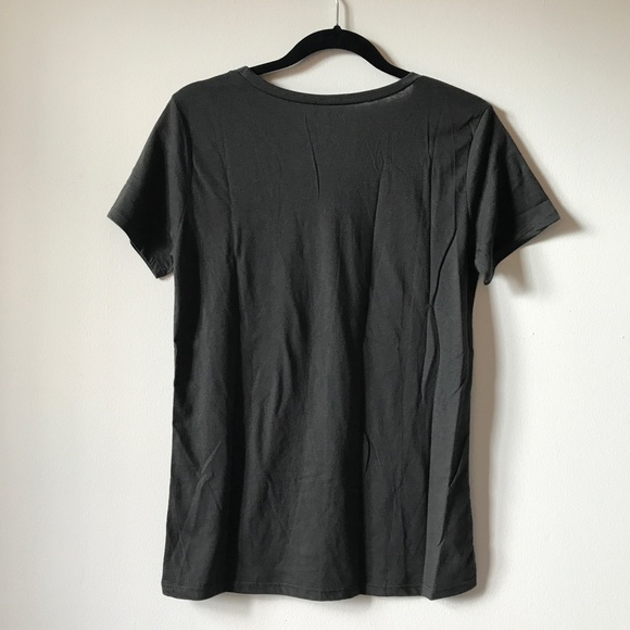 AEO Graphic T-shirt - Picture 3 of 3