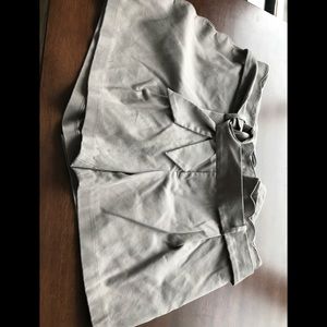 Banana Republic Shorts - scalloped