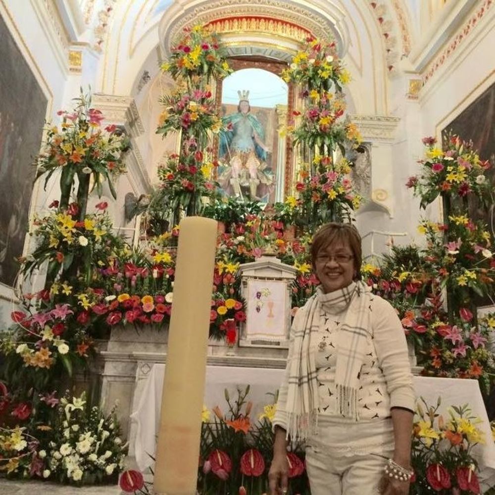 Meet your Posher, Nora