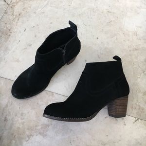 Dolce Vita black suede booties