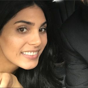 Meet your Posher, Nina