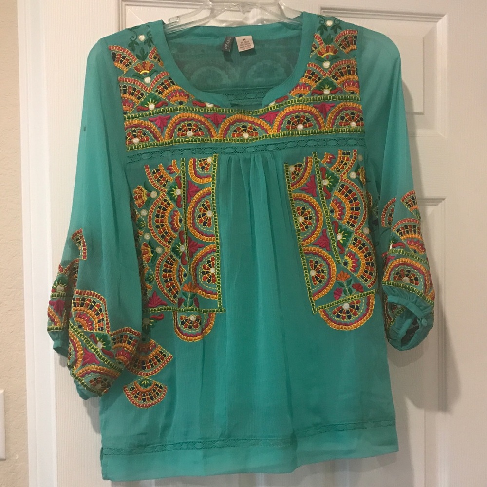 Size medium Tunic