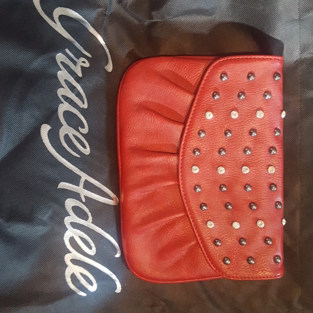 Grace Adele clutch