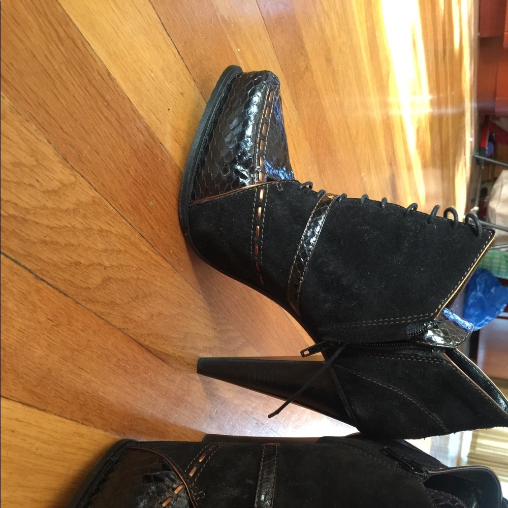 Darek Lam ankle boots