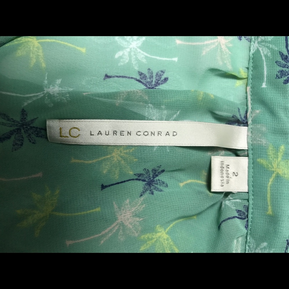 Lauren Conrad size 2 sheer Mint mini pleated dress - Picture 3 of 7