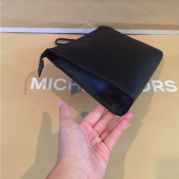🌹🌟Michael Kors Mercer MD Box Travel Pouch Black - Picture 3 of 7
