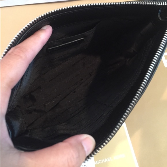 🌹🌟Michael Kors Mercer MD Box Travel Pouch Black - Picture 5 of 7