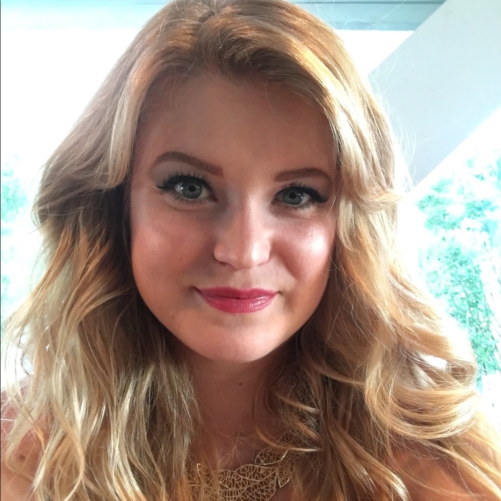 Meet your Posher, Brittany