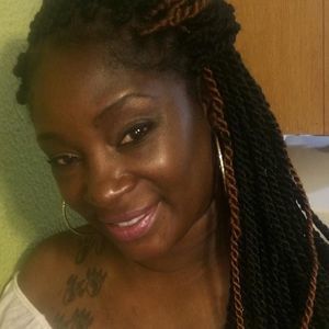 Meet your Posher, Victoria