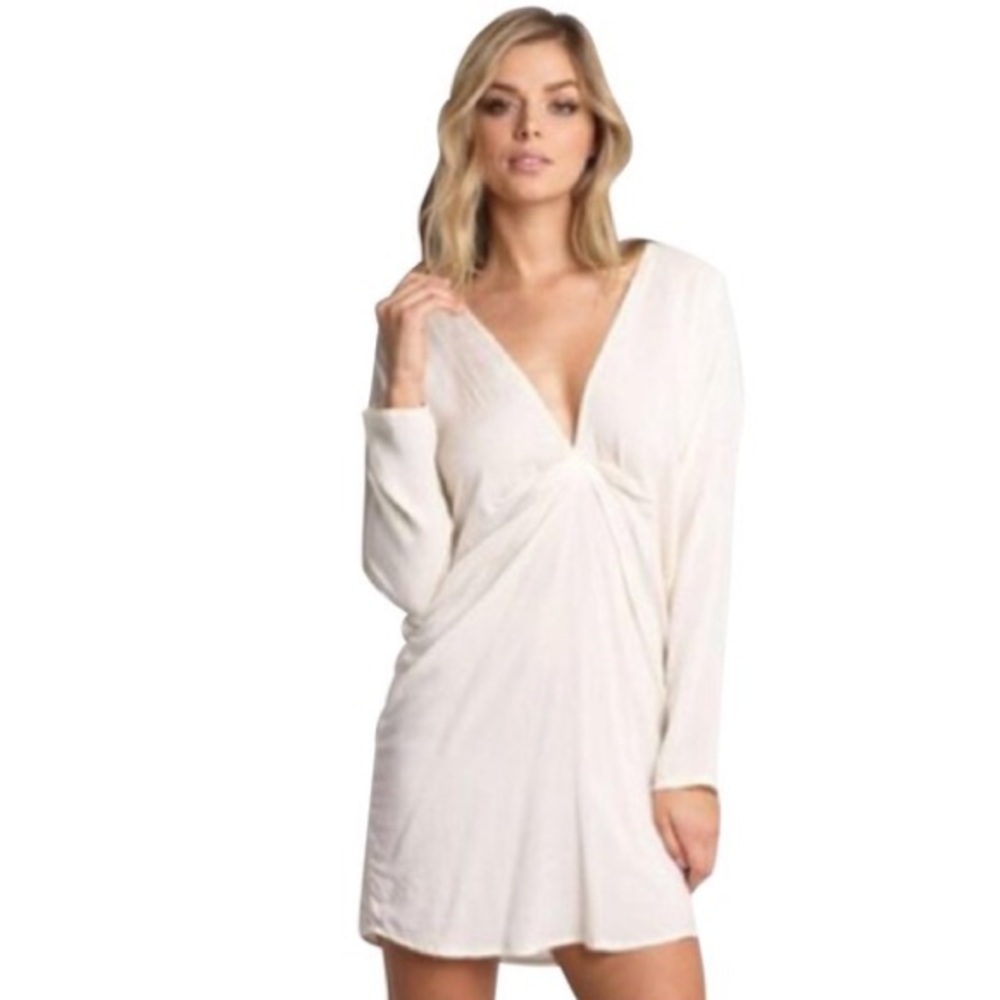 NWT Acacia Sahara Dress