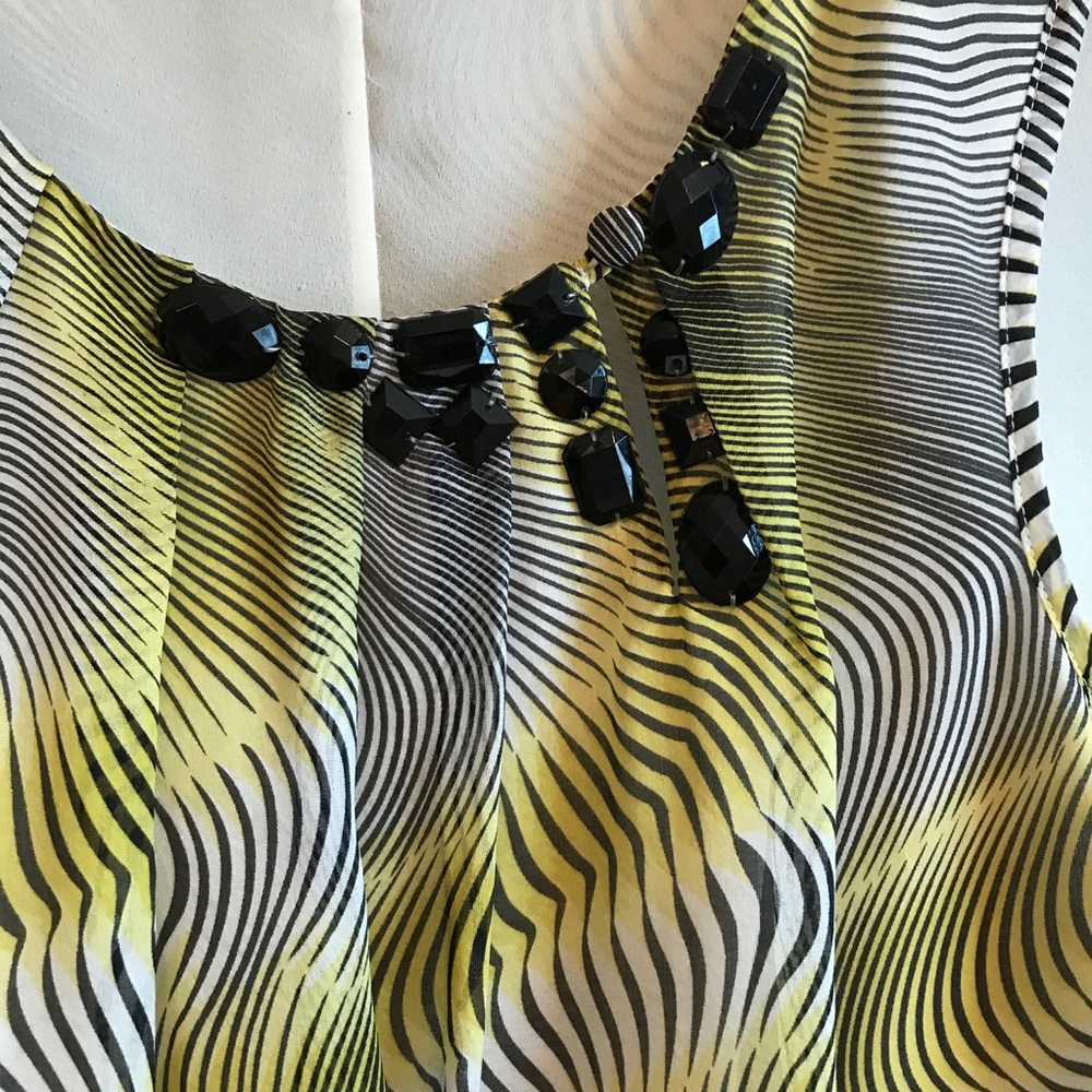 Pattern Top With Asymmetric Collar - image 2