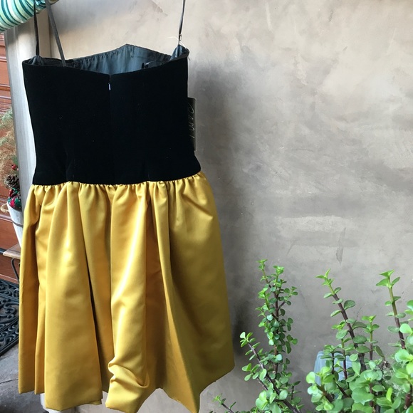 Cocktail dress - Picture 2 of 3