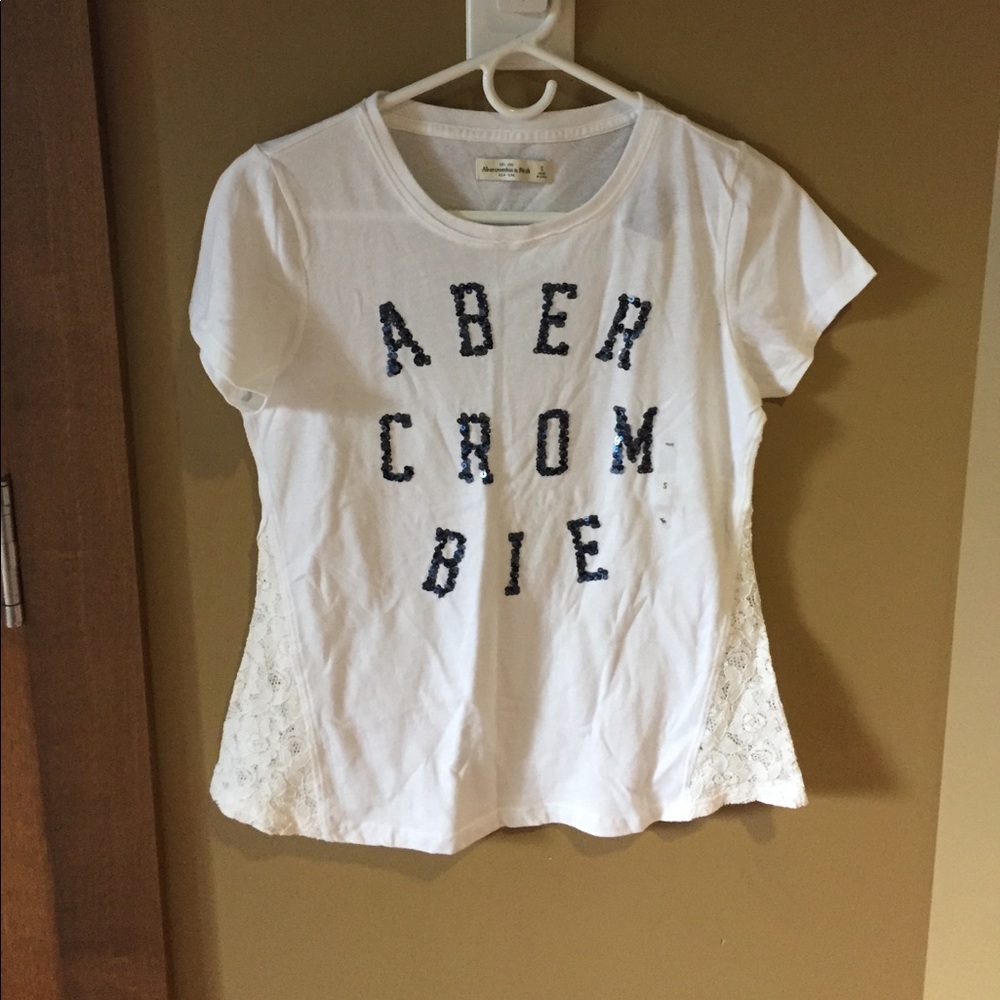 Abercrombie & Fitch top