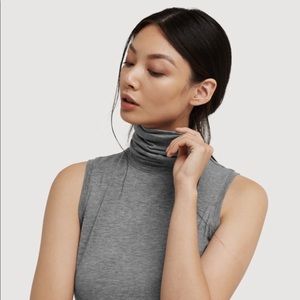 NWT Kit and Ace Prevost Tank in Grey - size 6