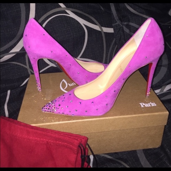 Christian Louboutin Rose Degrastrass Suede Pumps - Picture 5 of 5