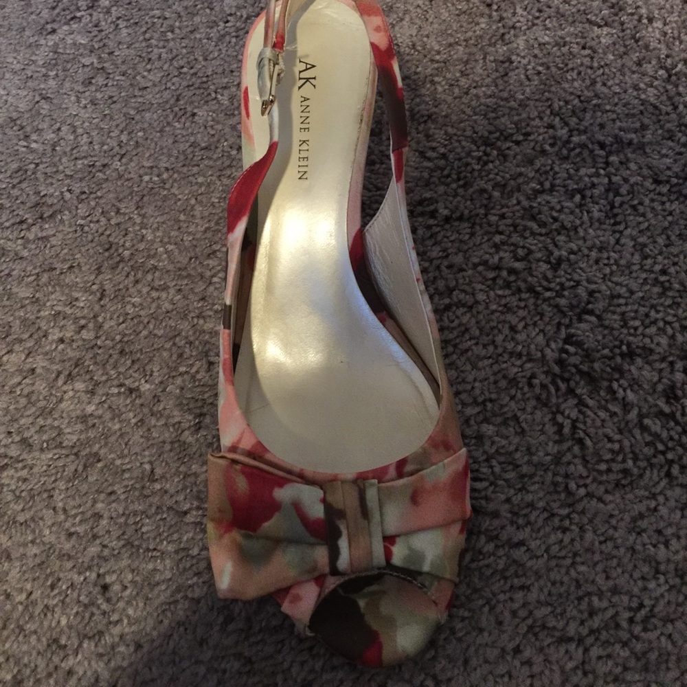 Anne Klein
