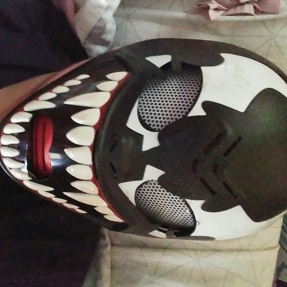 Meet your Posher, Jeffrey - Picture 1 of 1