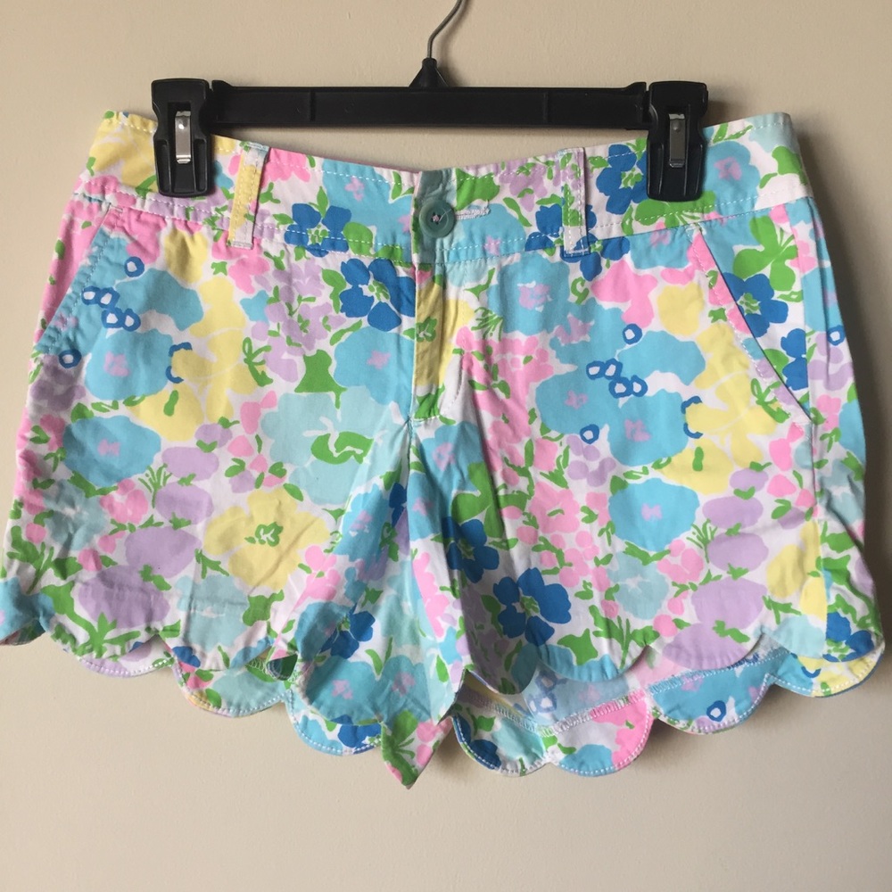 Lilly Pulitzer Buttercup Floral Shorts 0