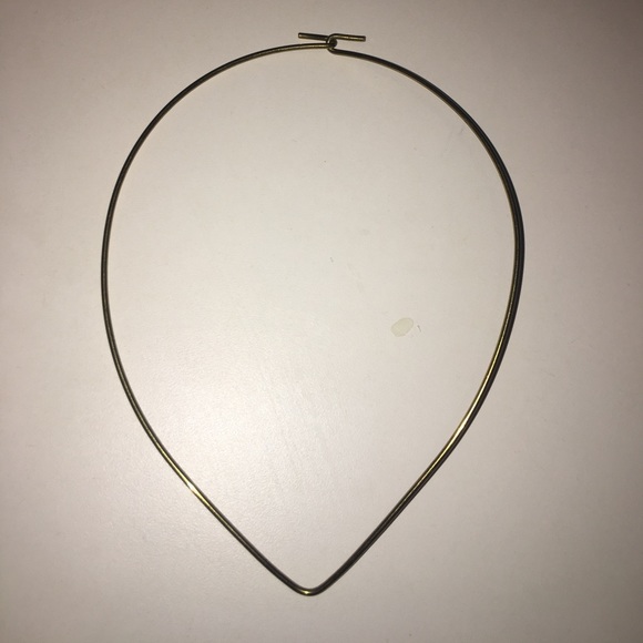 ⚡️SALE Vintage brass choker necklace gold tone - Picture 4 of 4