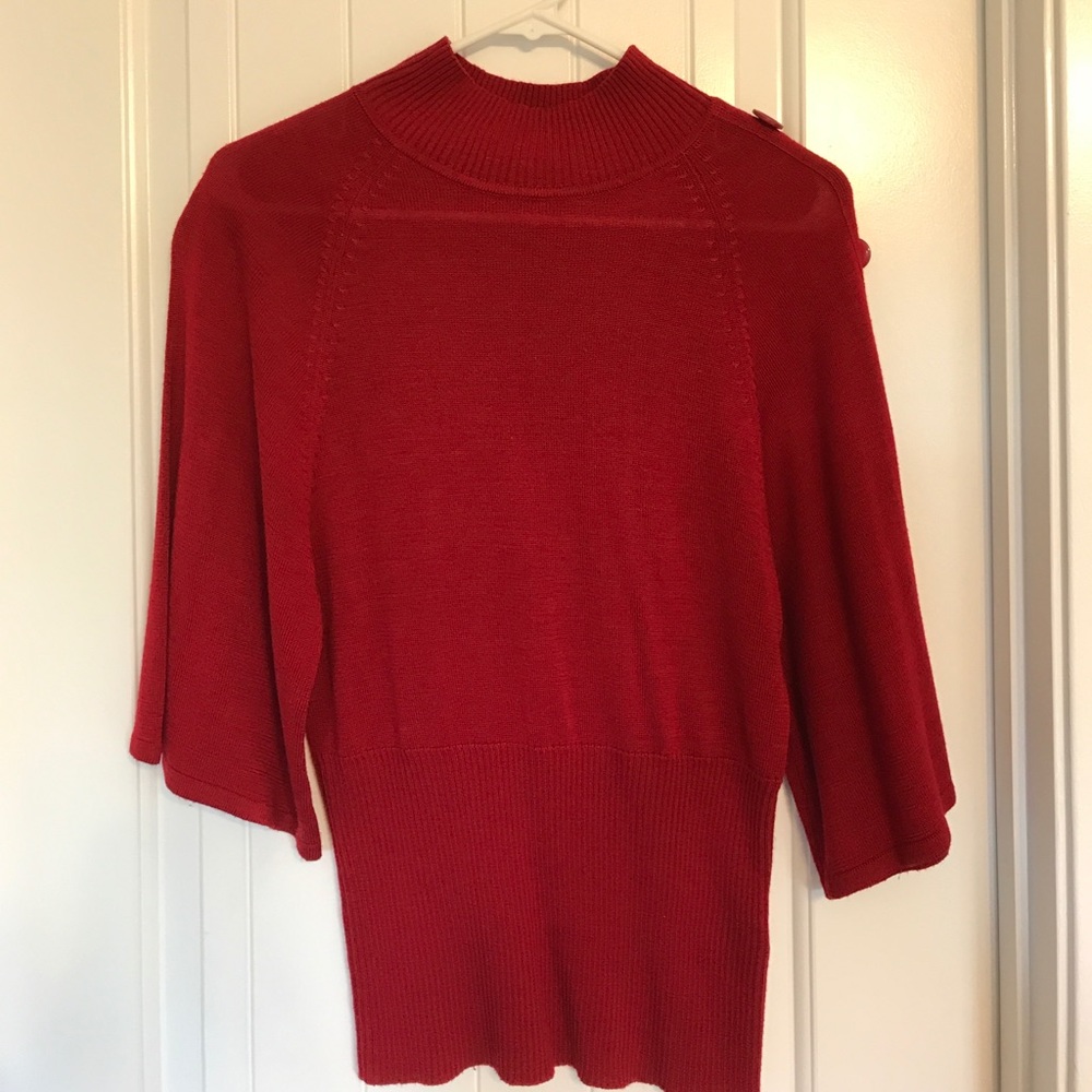 Red dolman sweater w/button detail on 3/4 sleeves