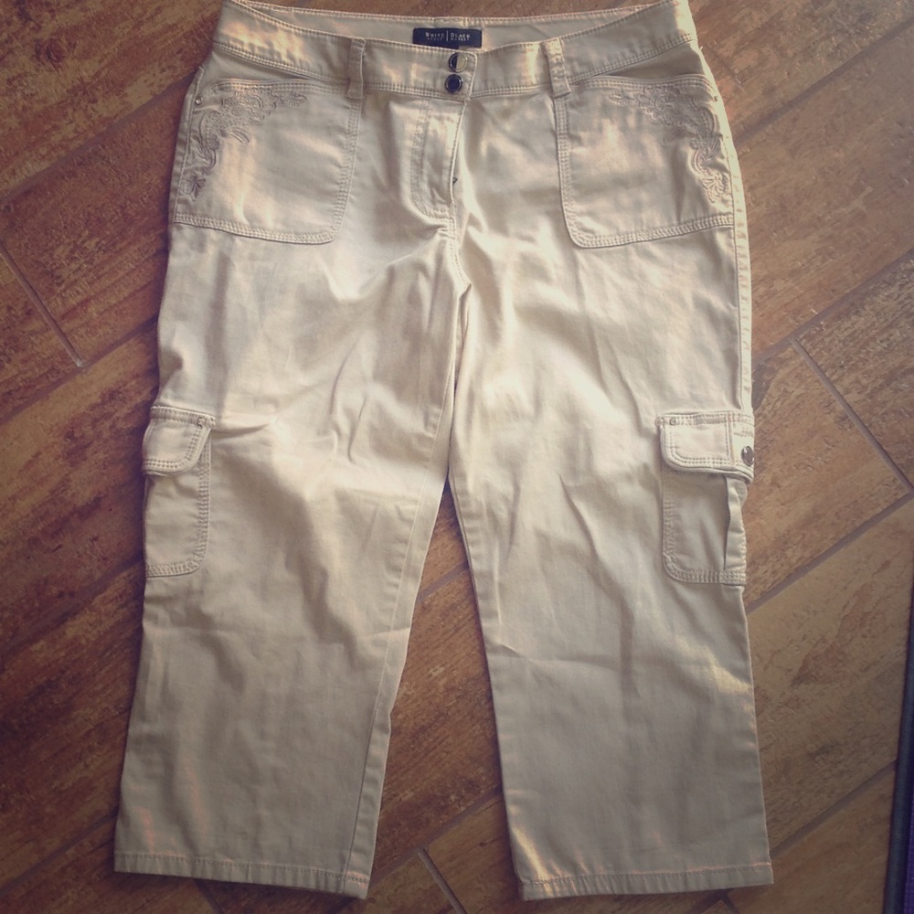 WHBM Cropped Pants