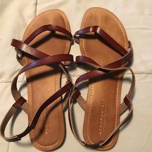 Aeropostale sandals