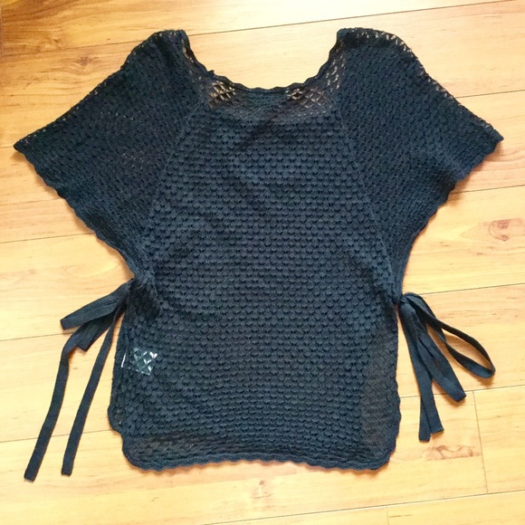⬇️ PRICE- JESSICA SIMPSON CROCHET TOP - Picture 3 of 4
