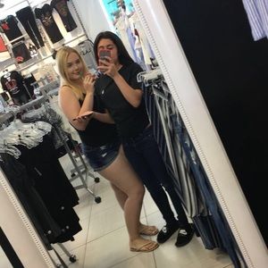 Meet your Posher, Kaylee