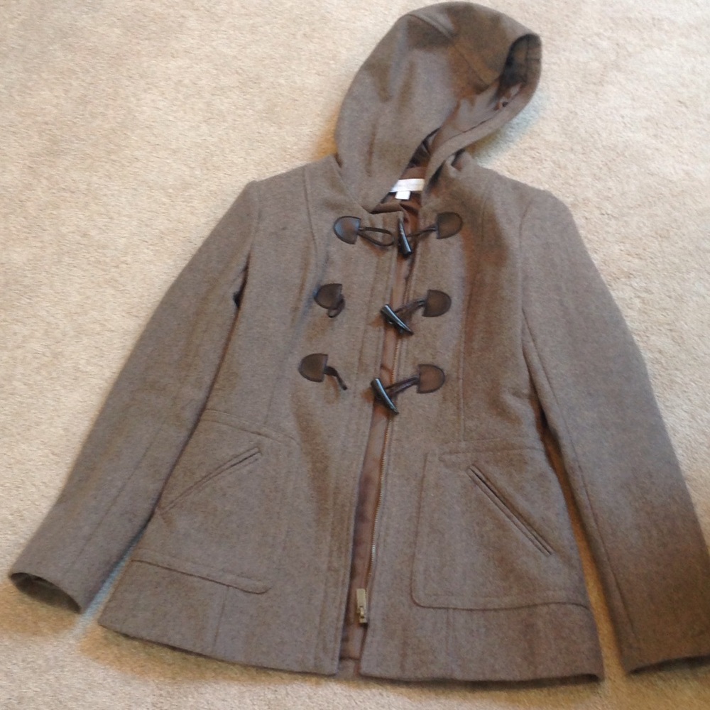This carcoat has everything!